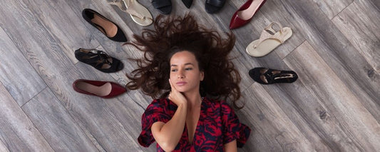 Quelle chaussure porter avec une robe courte