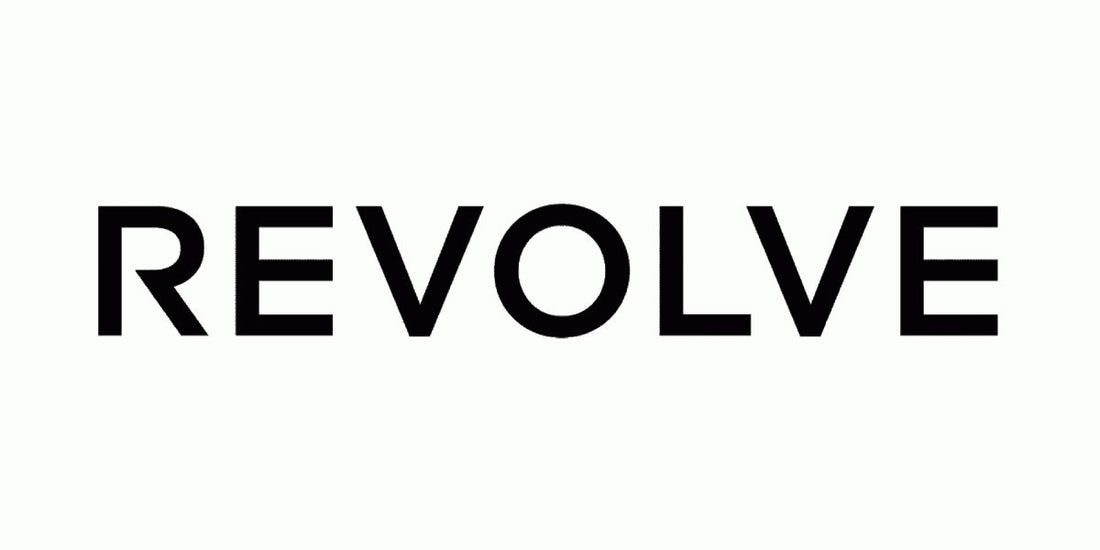 Revolve : la marque de mode qui révolutionne le shopping en ligne