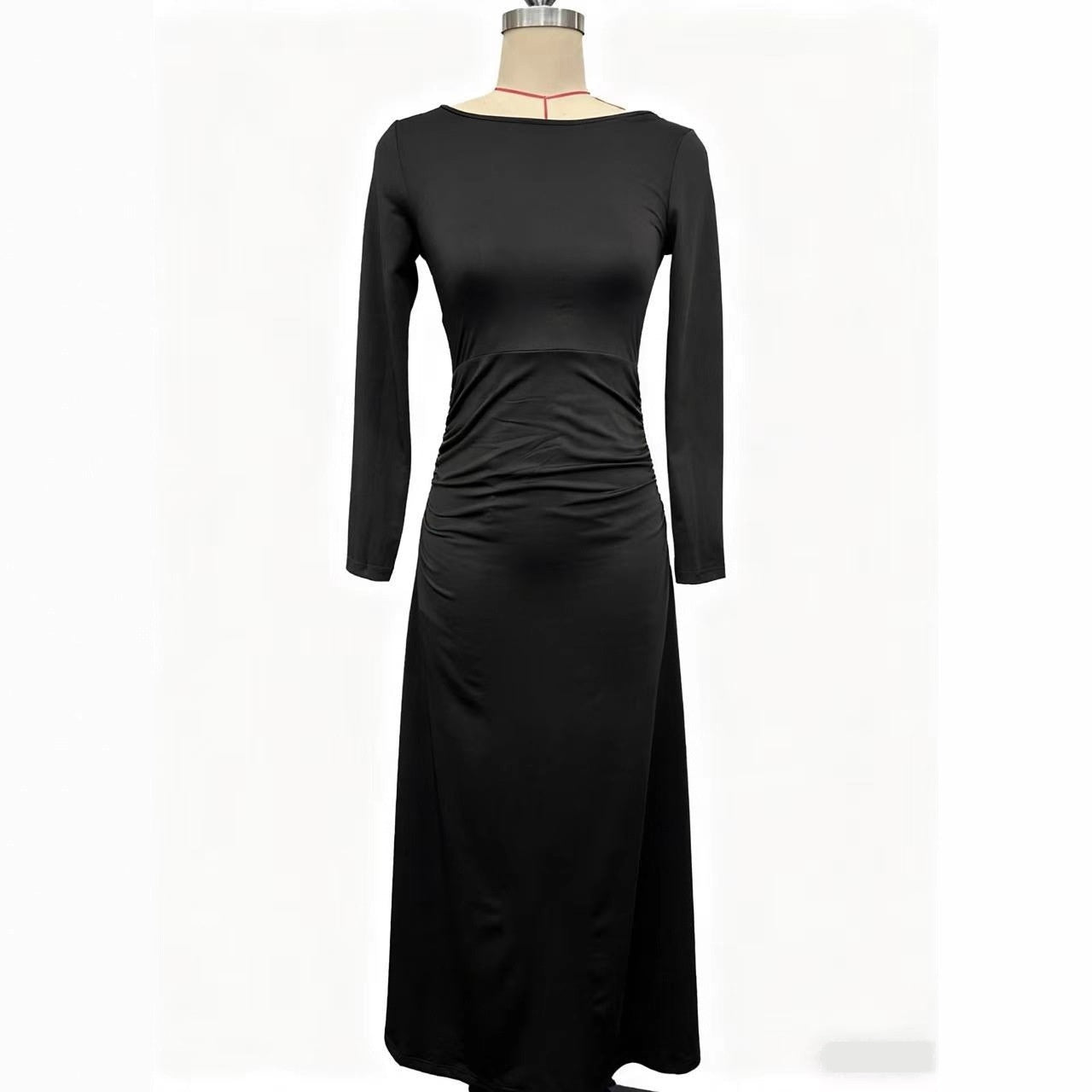 Robe Évasée à Manches Longues – Élégance Intemporelle