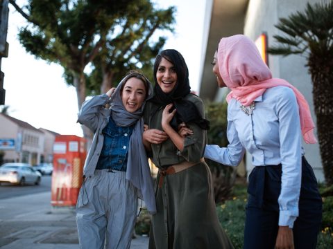 ?La révolution du hijab : Ce vêtement traditionnel est-il le nouvel accessoire de mode à craindre ?