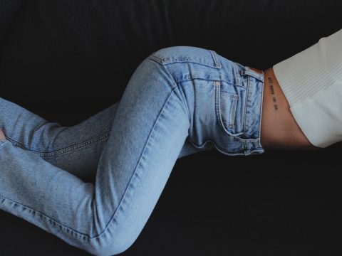 L’Ascension Inattendue de la Jupe Longue en Jean