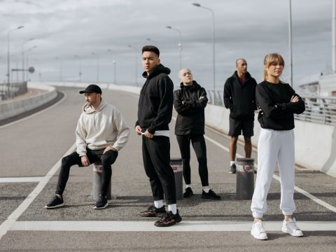 Découvrez Lorna Jane : plongez dans la mode sportive australienne