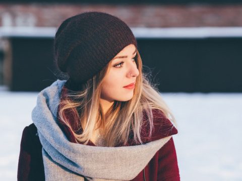 Les must-have de l’hiver 2025 : les pièces à avoir absolument dans ton placard