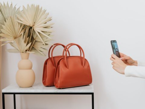 Les Sacs à Main Incontournables de la Rentrée 2025-2026 : Découvrez LES Modèles Qui Vont Vous Faire Craquer Pour Les Cours