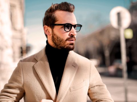 Comment s’habiller en octobre ? Conseils mixtes et tenues types pour homme & femme
