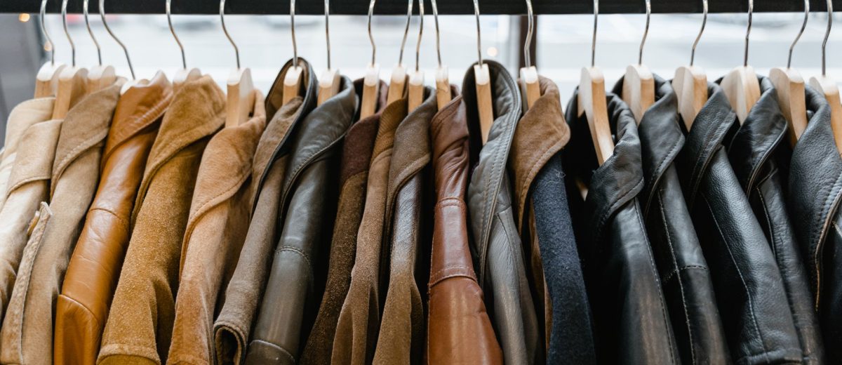 Quelle veste porter à la mi-saison homme 2025 ? 7 modèles incontournables