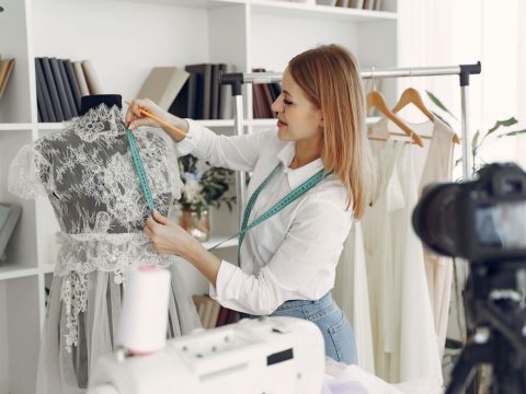 Comment reconnaître une marque de mode française engagée