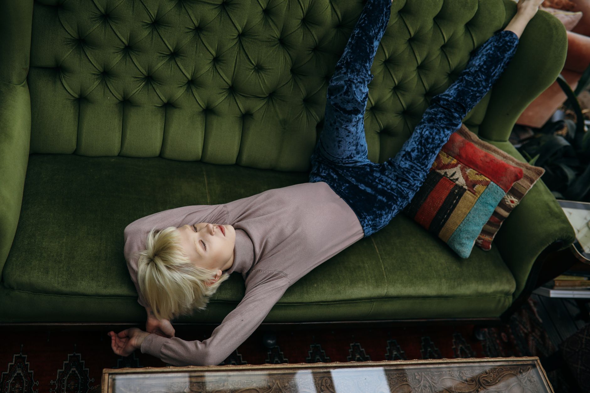 Sophie Davant adopte le pantalon chic pour la rentrée 2023