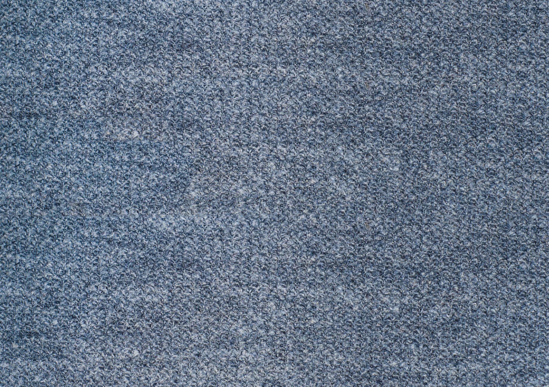 Uniqlo lance un pantalon souple et polyvalent pour l'automne