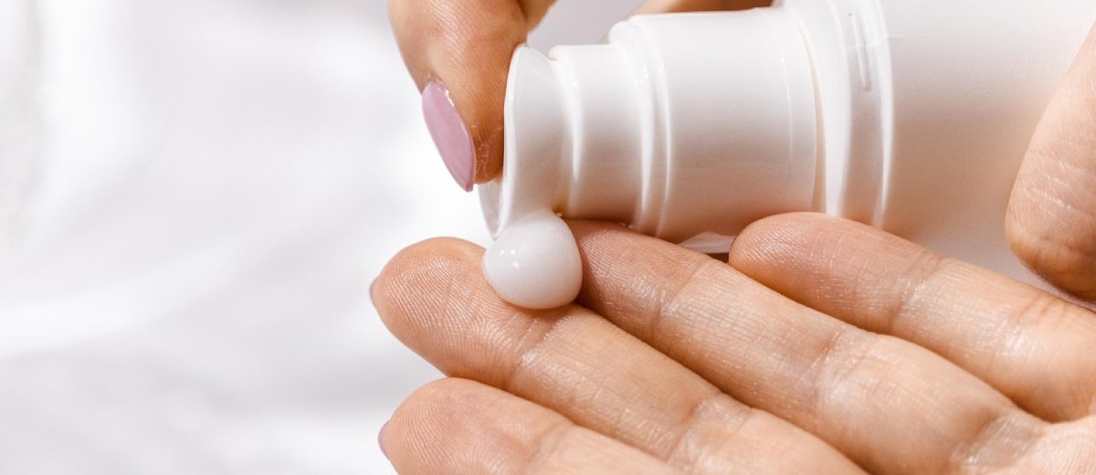 Peau sèche, mixte ou sensible : quels produits choisir en 2026