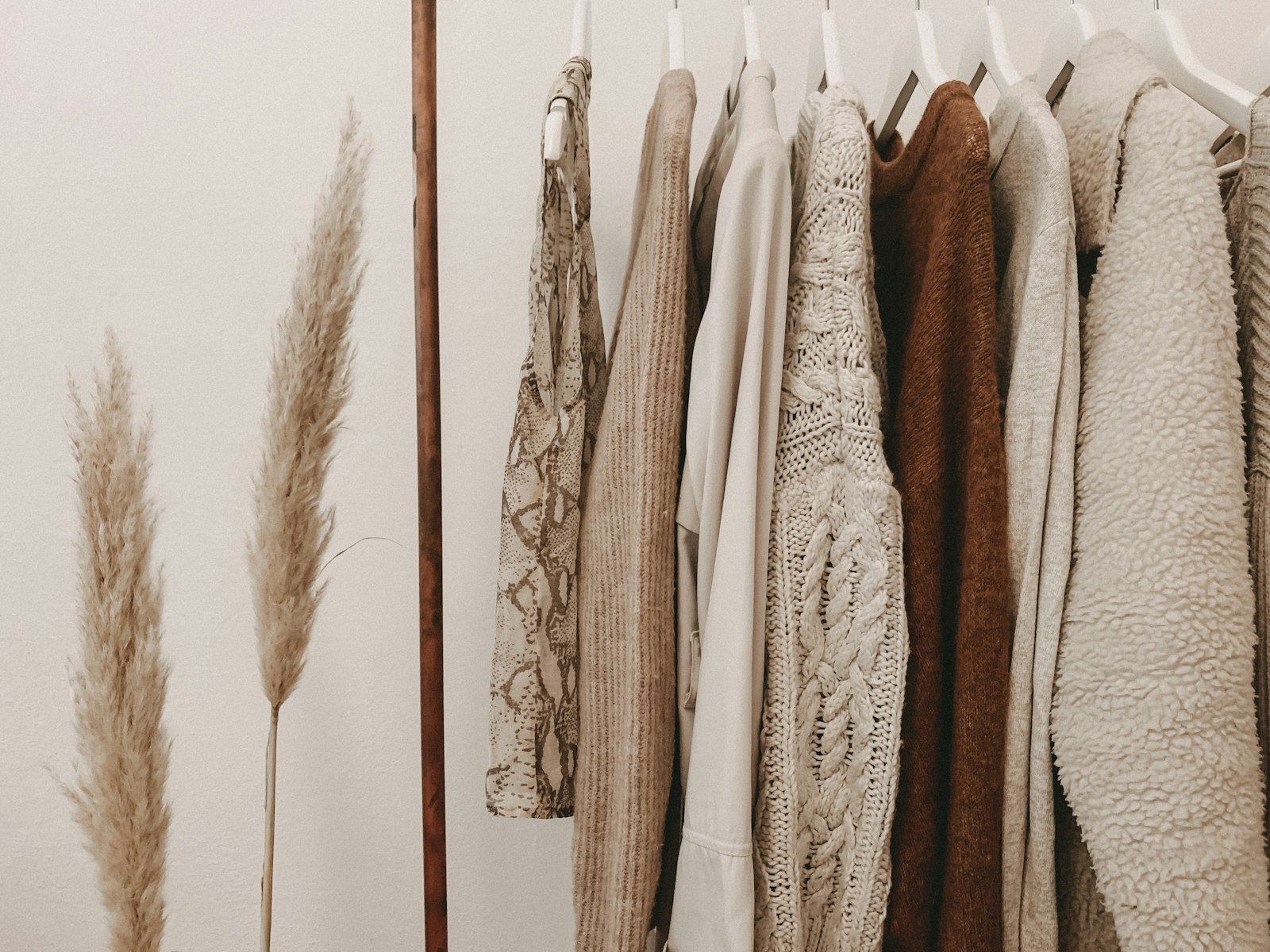 Révélez votre style cet automne avec la collection Reformation x Alexa Chung