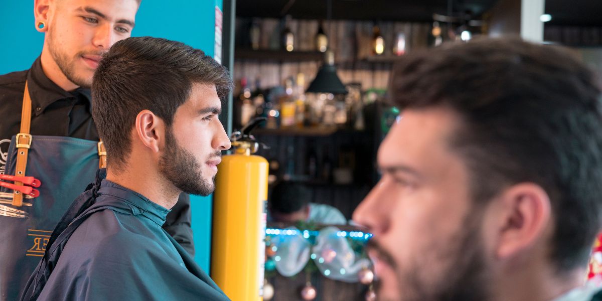 Coloration homme : ce qu’il faut savoir avant de se lancer